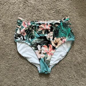 NWT Azura Swim Highwaisted Bikini Bottom